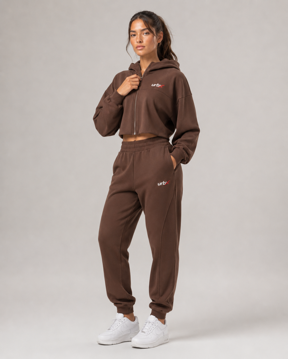URBX Cropped Zip-Up Tracksuit Dark Chocolate - Front zip detail view