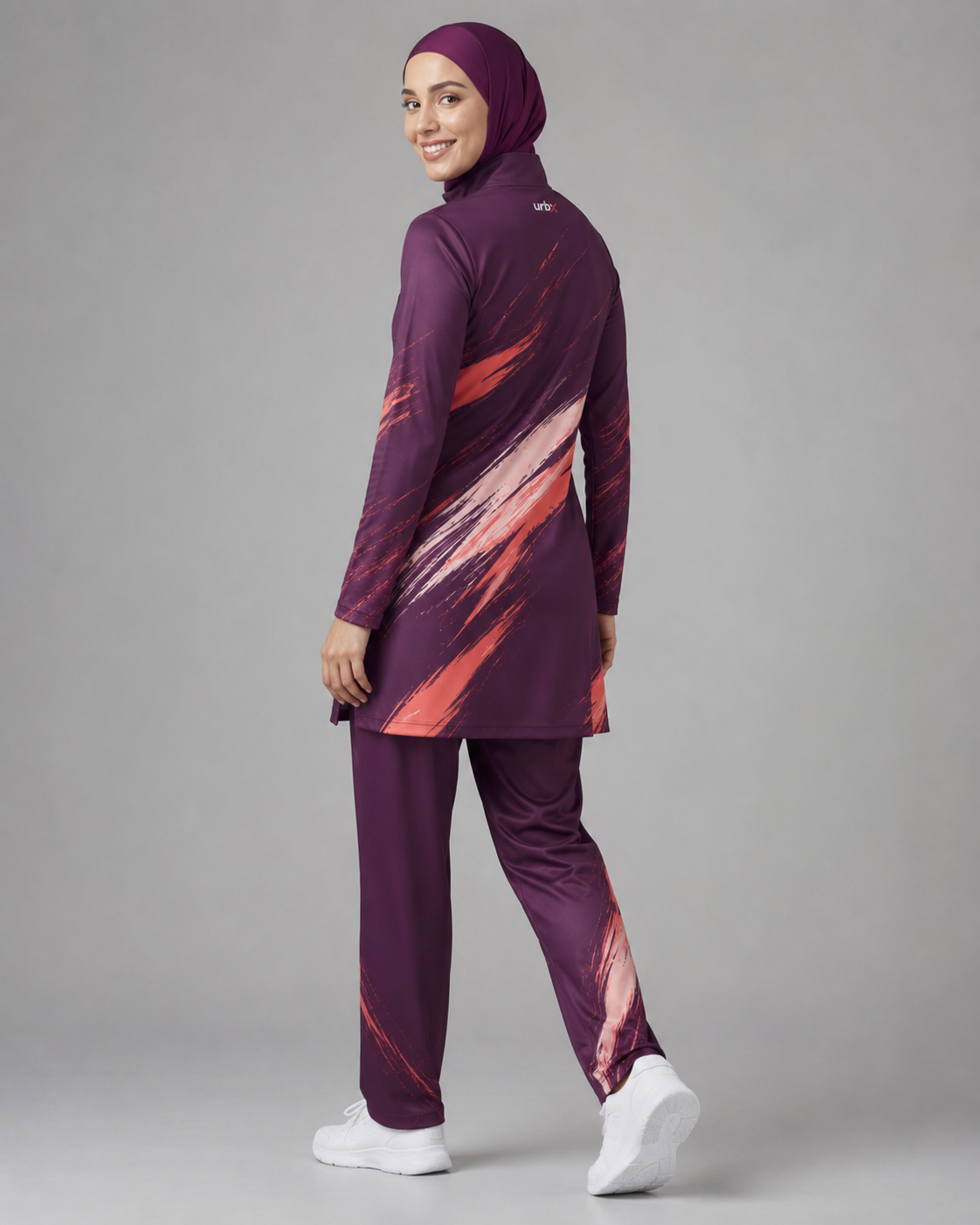 URBX Graphic Modest Activewear Set Deep Plum – Front close-up chest detail
