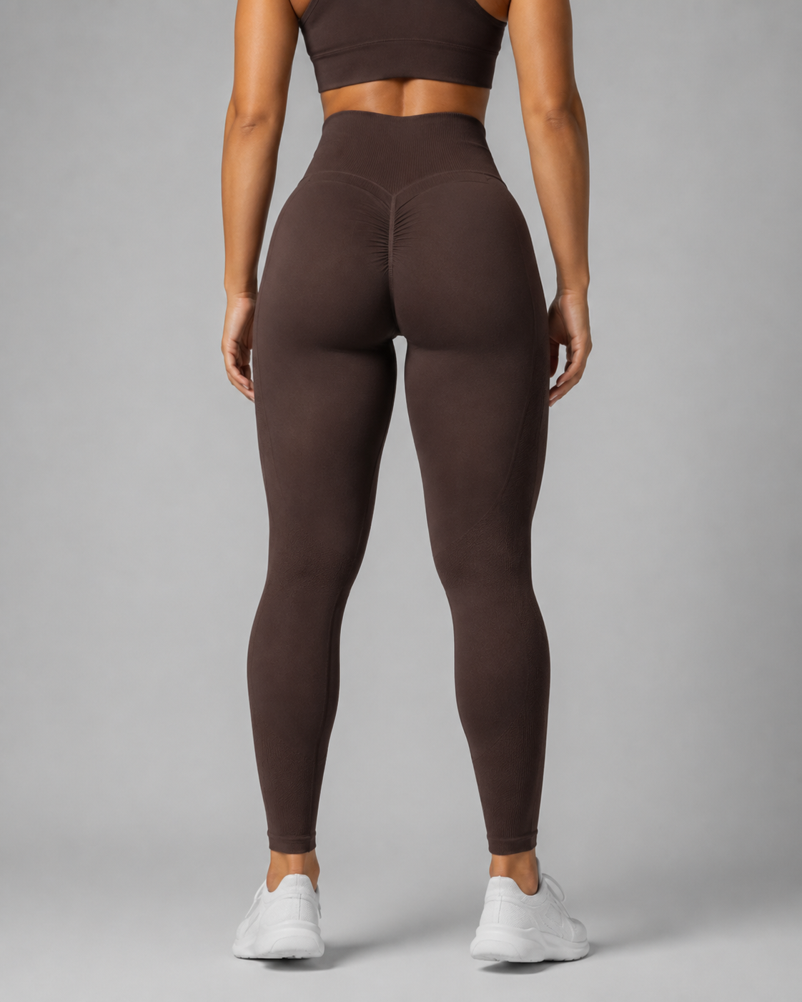 URBX Seamless Scrunch High-Waist Leggings Dark Chocolate - Back view