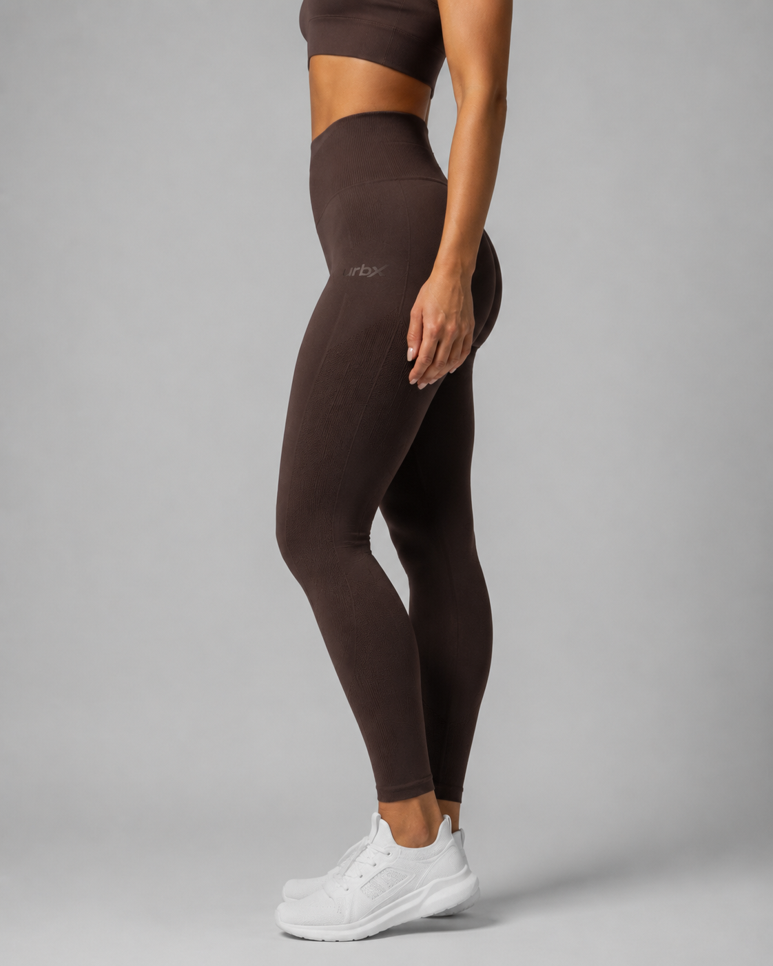 URBX Seamless Scrunch High-Waist Leggings Dark Chocolate - Side view with URBX logo
